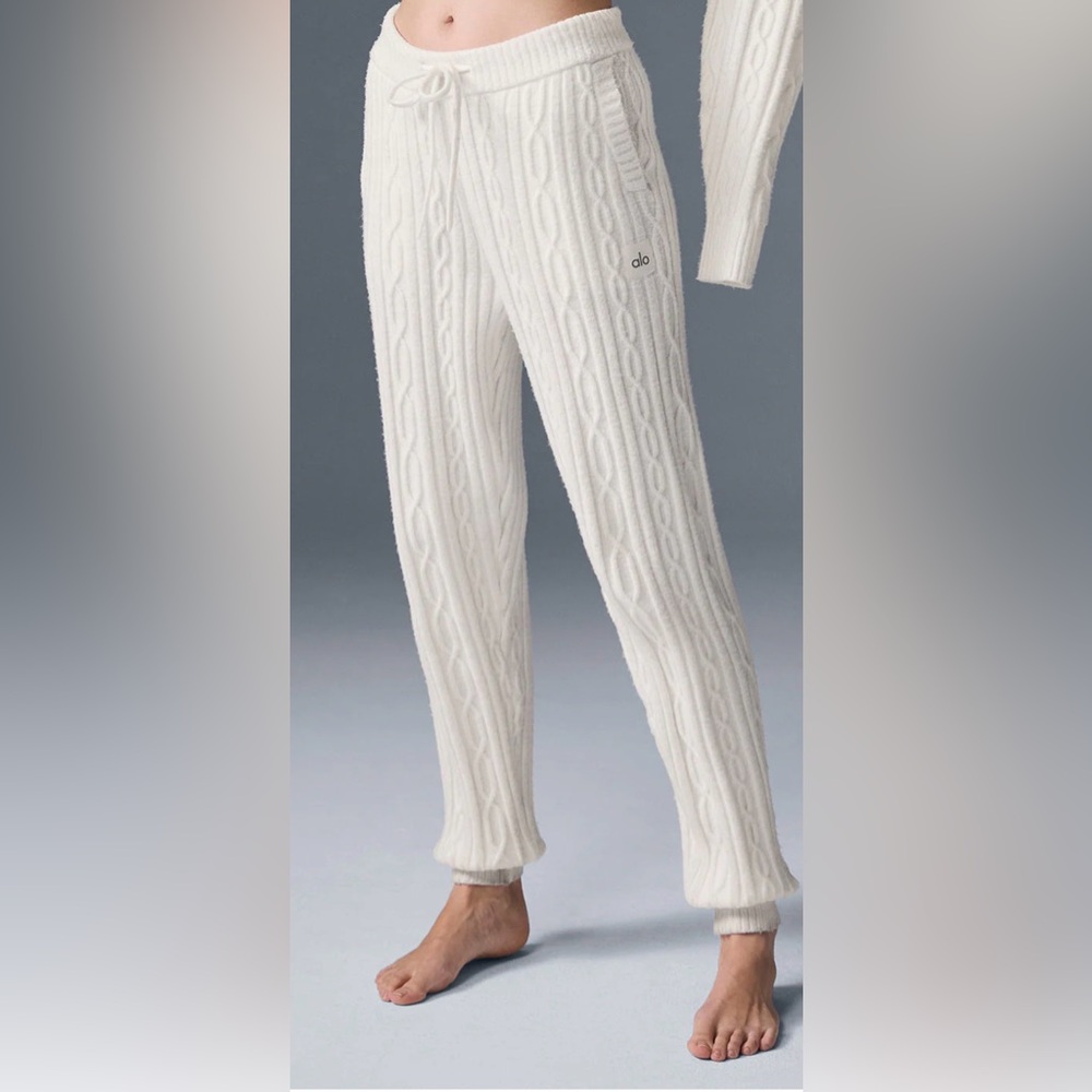 ALO Yoga White Cable Knit Pants - Picture 3 of 10
